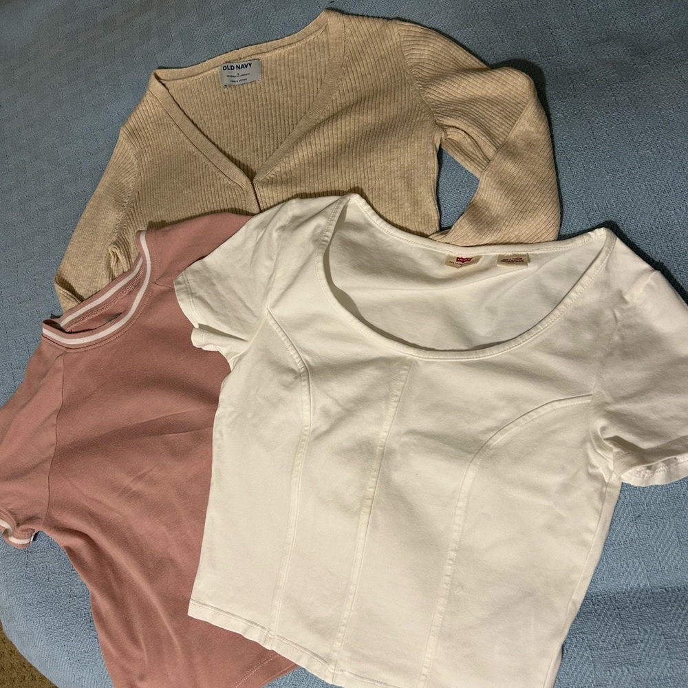 3 Crop Tops Bundle — 2 Levi's & 1 Old Navy